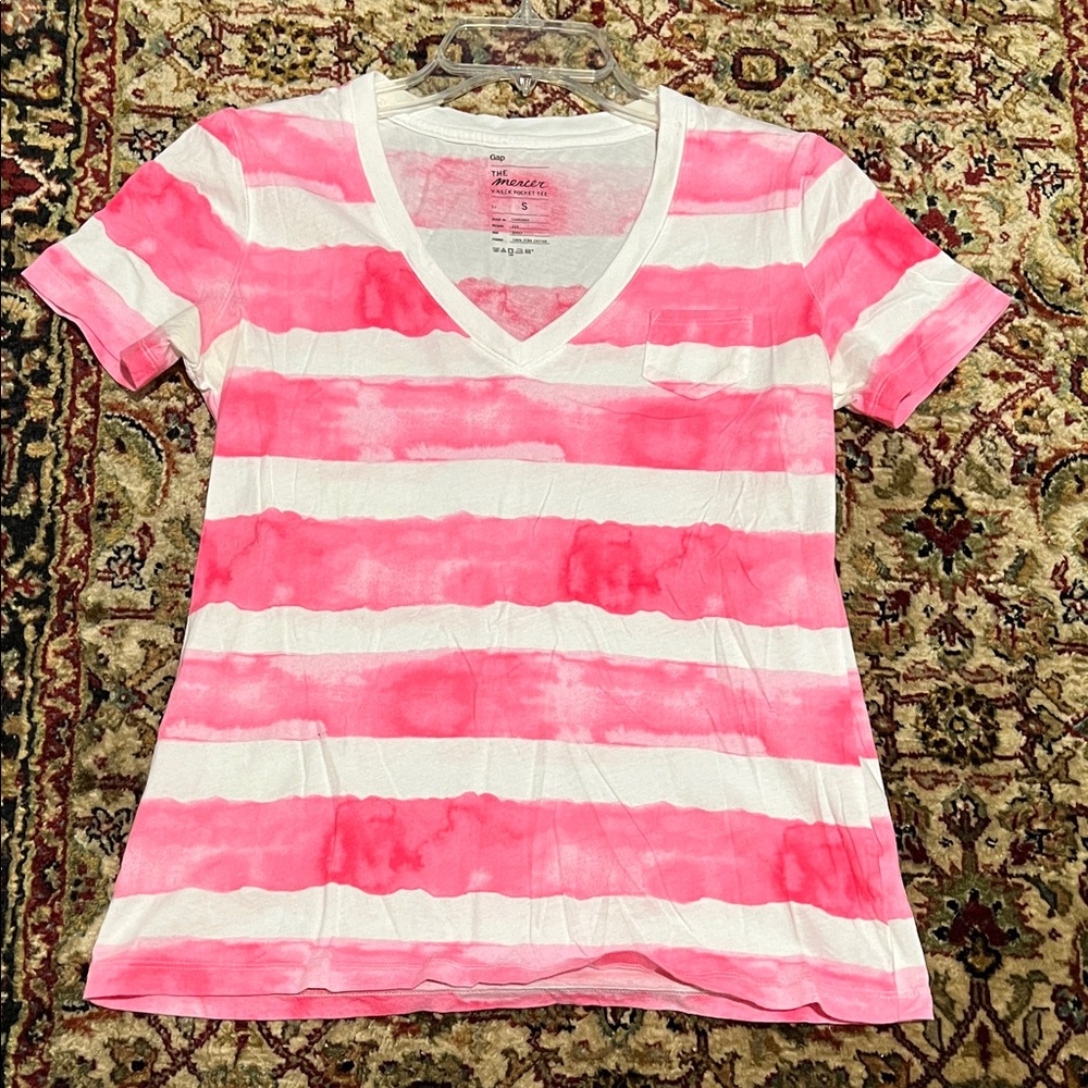 GAP The Mercer Pink Watercolor Striped V-Neck Tee Size Small